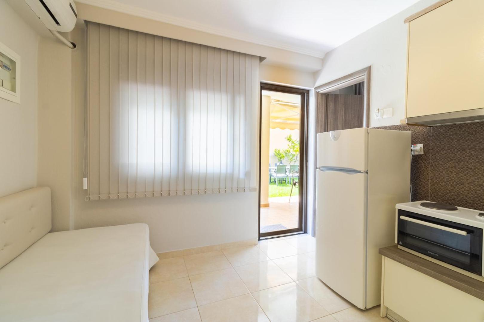 Kassandrinos Apartments Apostolos Nikiti  Exteriör bild